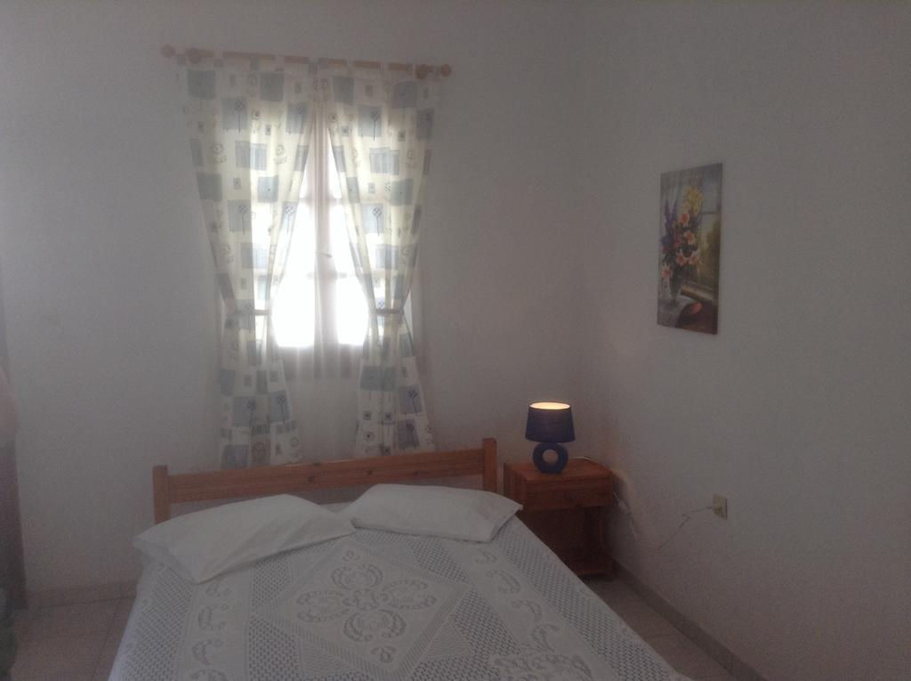 Irene Rooms Folegandros Island Luaran gambar